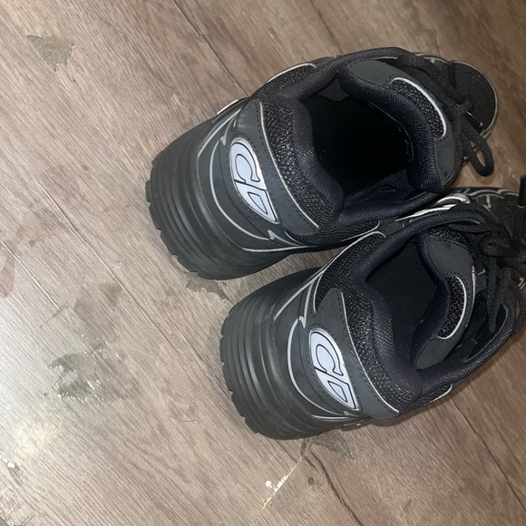 Worn twice no box size 10 - Picture 2 of 8